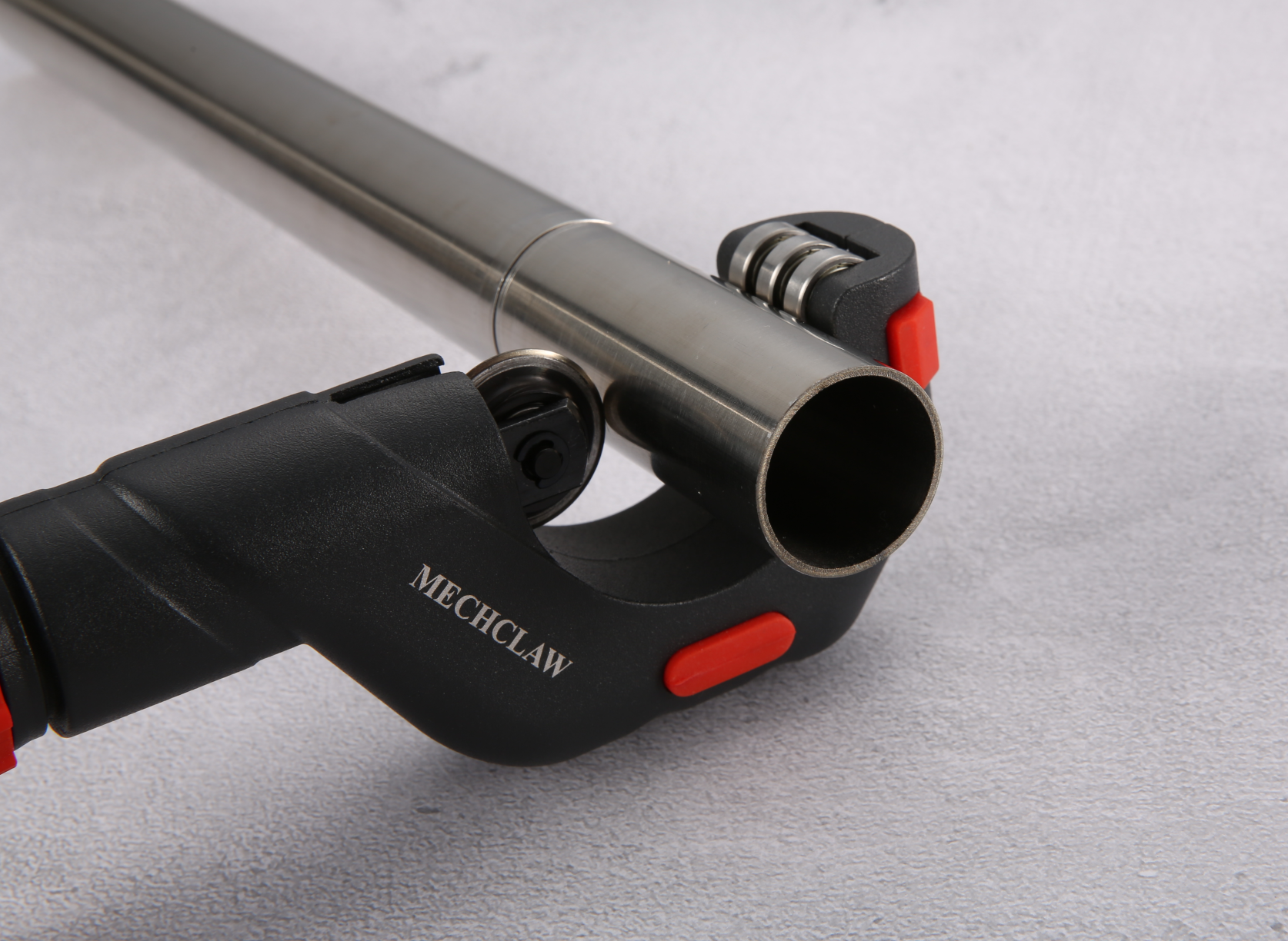 MECHCLAW Hand-Operated Pipe Cutters, Cuts 3/16" to 2" Copper, Iron, Aluminum & Stainless Steel Pipes, with Ball Bearing Rollers & Replaceable Alloy Blade